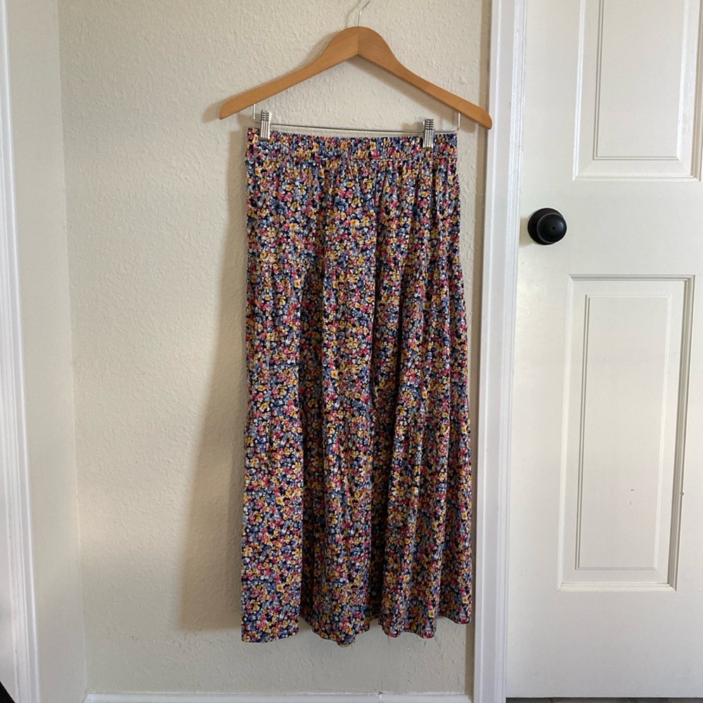 Floral maxi skirt
